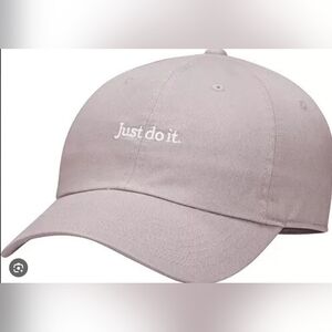 Nike Unisex Club Unstructured Just Do It Cap NWT Size L/XL (Violet) FB5370-019
